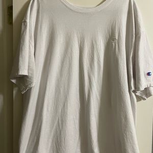 White tee